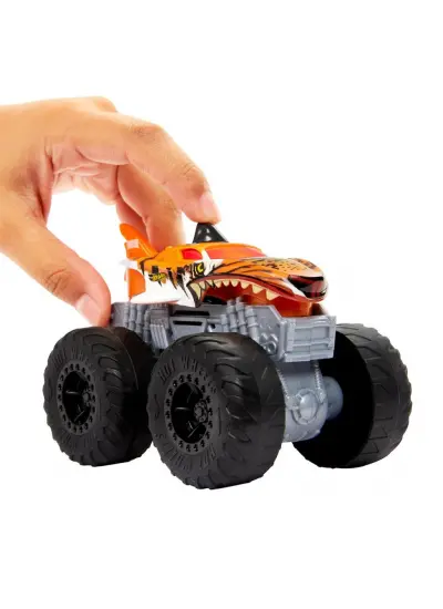 HDX60 Hot Wheels Monster Trucks 1:43 Kükreyen Arabalar