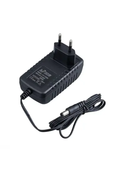 Ujtoys 6 Volt 1 Amper 5.5*2.5 Uçlu Yerli Üretim Priz Tipi Adaptör