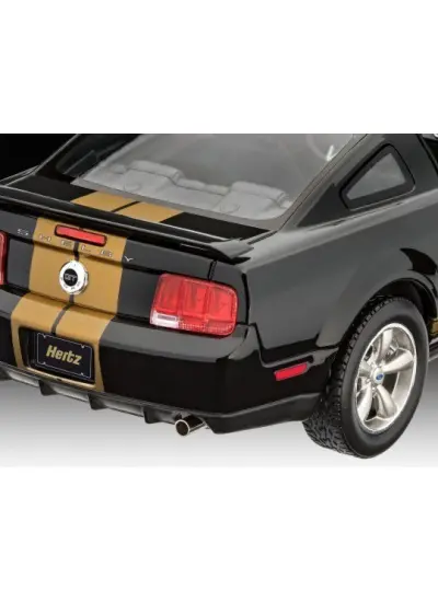 Nessiworld Revell 2006 Ford Shelby