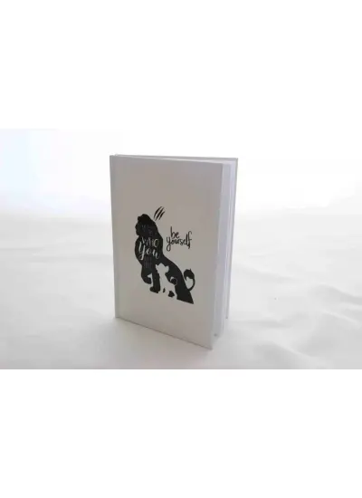 Be Yourself Baskılı Kupa Bardak Ve Defter Hediye Kutusu