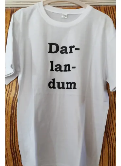 Darlandum Baskılı Pamuklu Likralı T-shirt (Siyah Yazılı Beyaz) M Beden