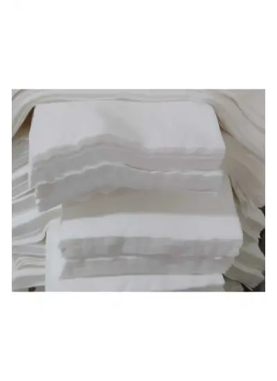 30x30 Cm Manikür Havlusu Paket Içi 100 Adet./ 1 Paket 15li Çep Islak Mendil Hediyeli