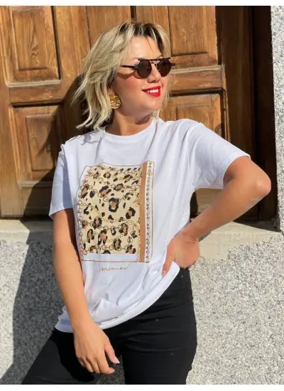 Leopar Desen Parlak Taş İşlemeli Pamuklu Doku T-shirt Likralı