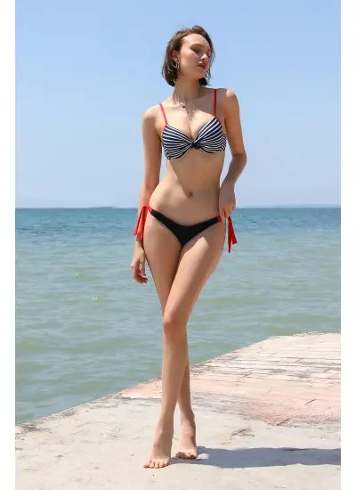 Kadın Yandan Bağlamalı Yarım Destekli Fiyonklu Alt Üst Bikini Takım Lacivert 35014