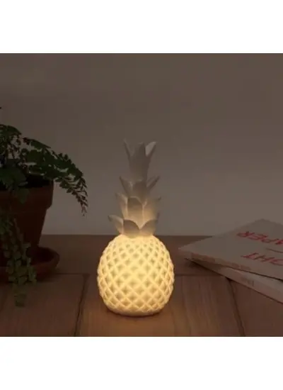 Ananas Şeklinde Desenli Büyük Boy Pilli Masa ve Gece Lambası