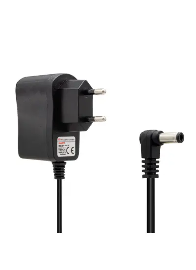 PM-8116 7.5 VOLT - 1 AMPER 5.5*2.5 UÇLU PRİZ TİPİ ADAPTÖR