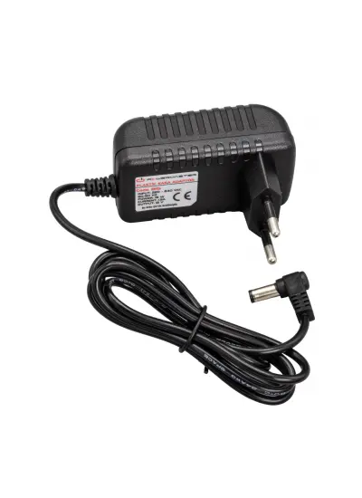 PM-8115 12 VOLT - 1.5 AMPER 5.5*2.5 UÇLU PLASTİK KASA PRİZ TİPİ ADAPTÖR