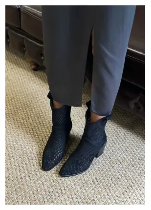 Western Kovboy Siyah Topuklu Yazlık Kısa Bot